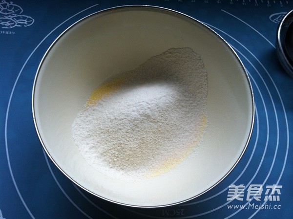 莜麦红糖莓干发糕的做法步骤:4