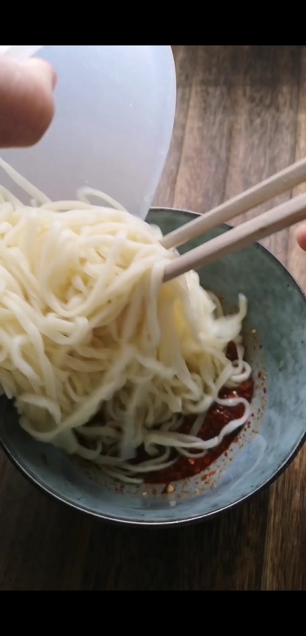 加州巴旦木凉面的做法步骤：6
