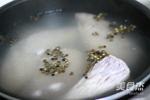 西红柿牛肉煲的做法步骤:2