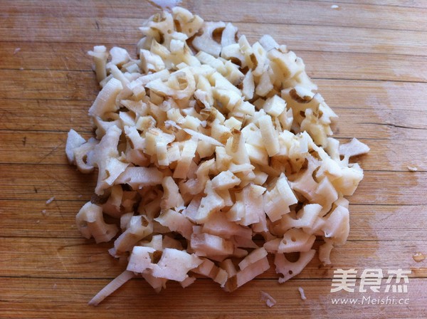 莲藕山药大米粥的做法步骤：4