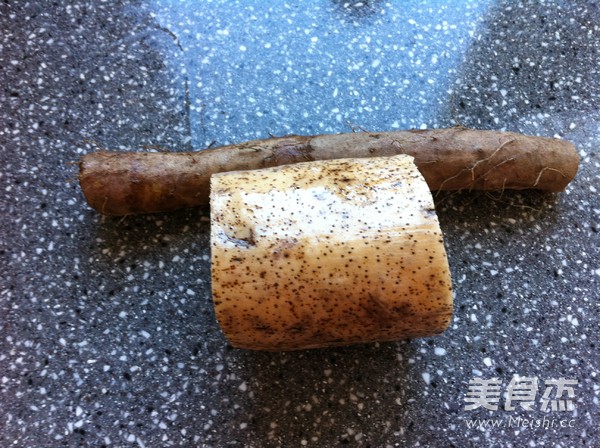 莲藕山药大米粥的做法步骤：3