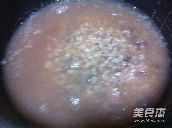 大米红豆粥的做法步骤：6