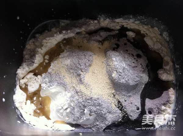 黑米面面包的做法步骤：1