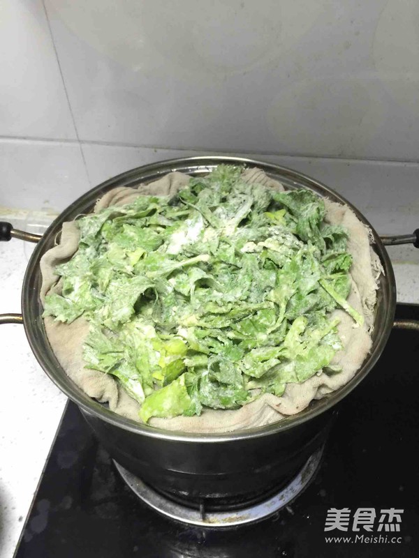 蒸芹菜叶的做法步骤:7