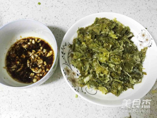 蒸芹菜叶的做法步骤:7