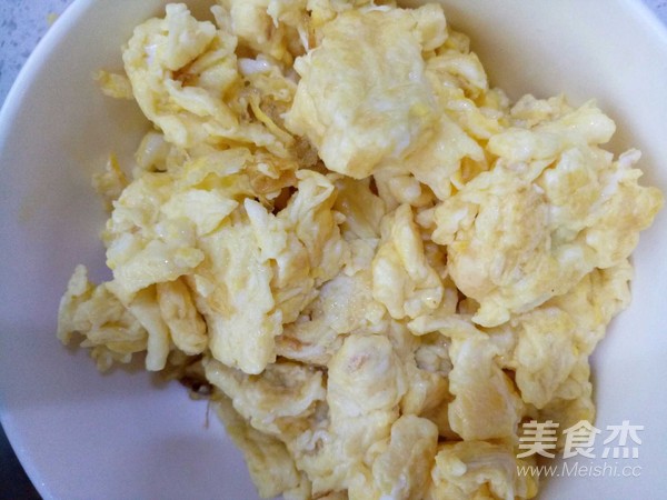蛋炒饭的做法步骤：7