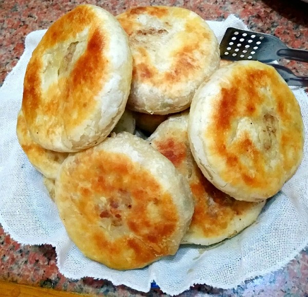 五香油酥肉火烧的做法步骤:14