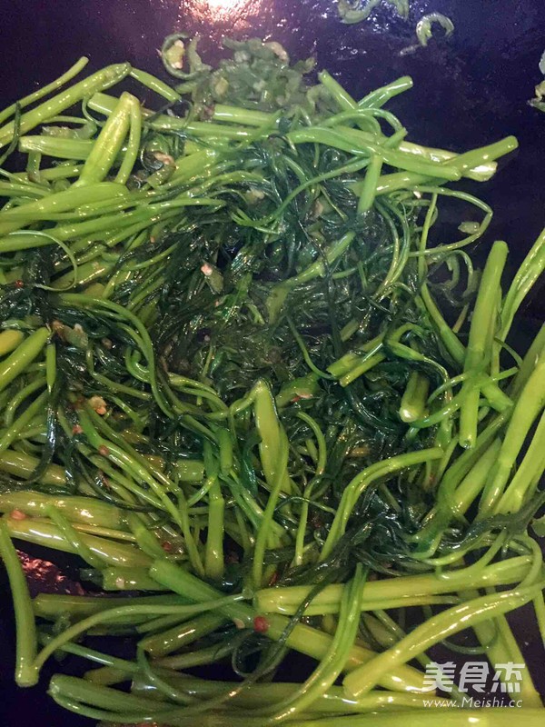椒丝腐乳通菜的做法步骤：6