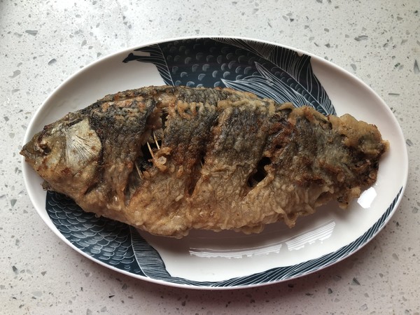 糖醋鲫鱼的做法步骤:7