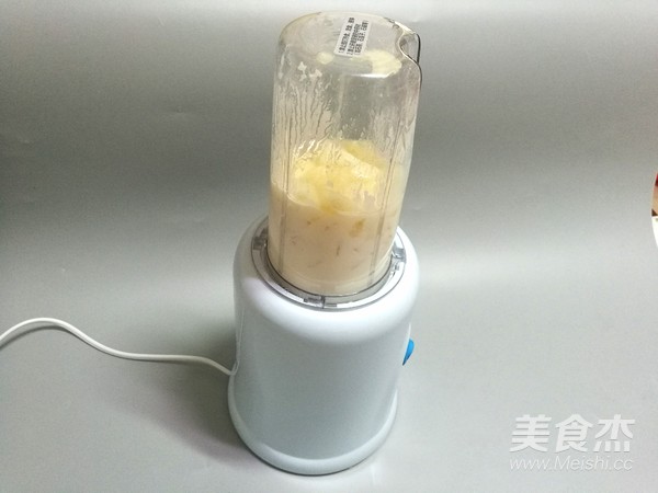柠檬梨汁奶昔的做法步骤:9