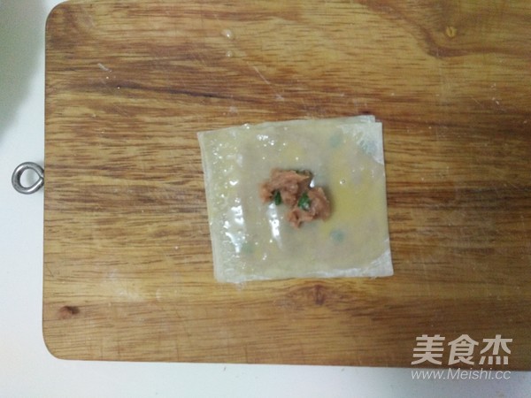 馄饨皮千层肉饼的做法步骤：9