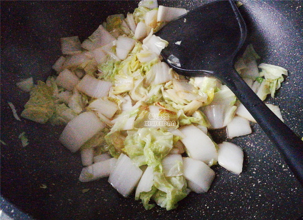白菜炖冻豆腐的做法步骤:4
