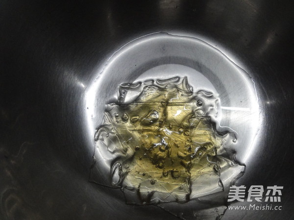 火龙果慕斯蛋糕的做法步骤：1