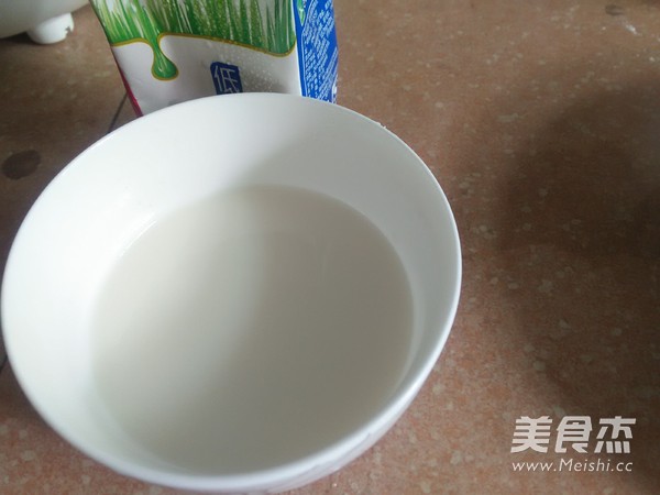 豆沙包子（自制豆沙馅）的做法步骤：1
