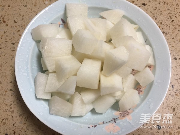 牛肉烧萝卜的做法步骤:3