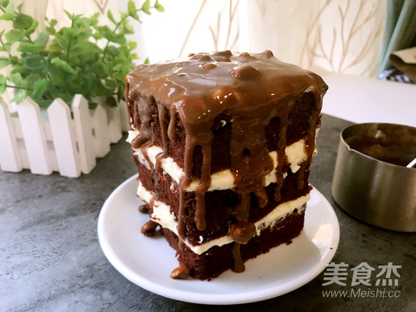 红丝绒巧克力淋面蛋糕的做法步骤:12