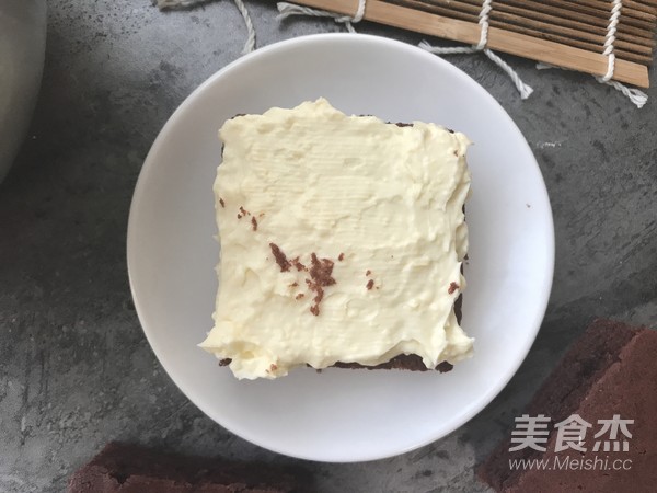 红丝绒巧克力淋面蛋糕的做法步骤:9