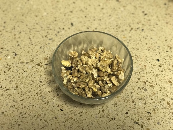 红枣核桃糕(低糖低油版)的做法步骤:2