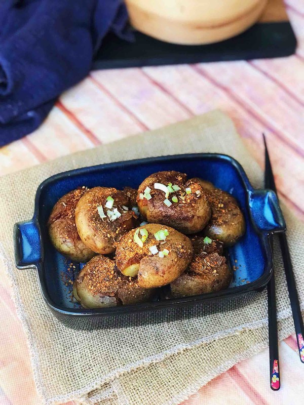 香煎小土豆的做法步骤:11