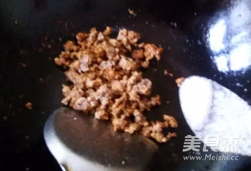 芹菜叶肉沫粥的做法步骤：7