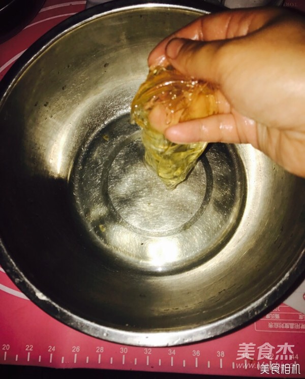 西瓜慕斯果冻,春心荡漾的做法步骤:4