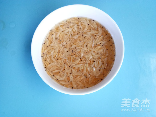 虾皮冬瓜汤的做法步骤:4