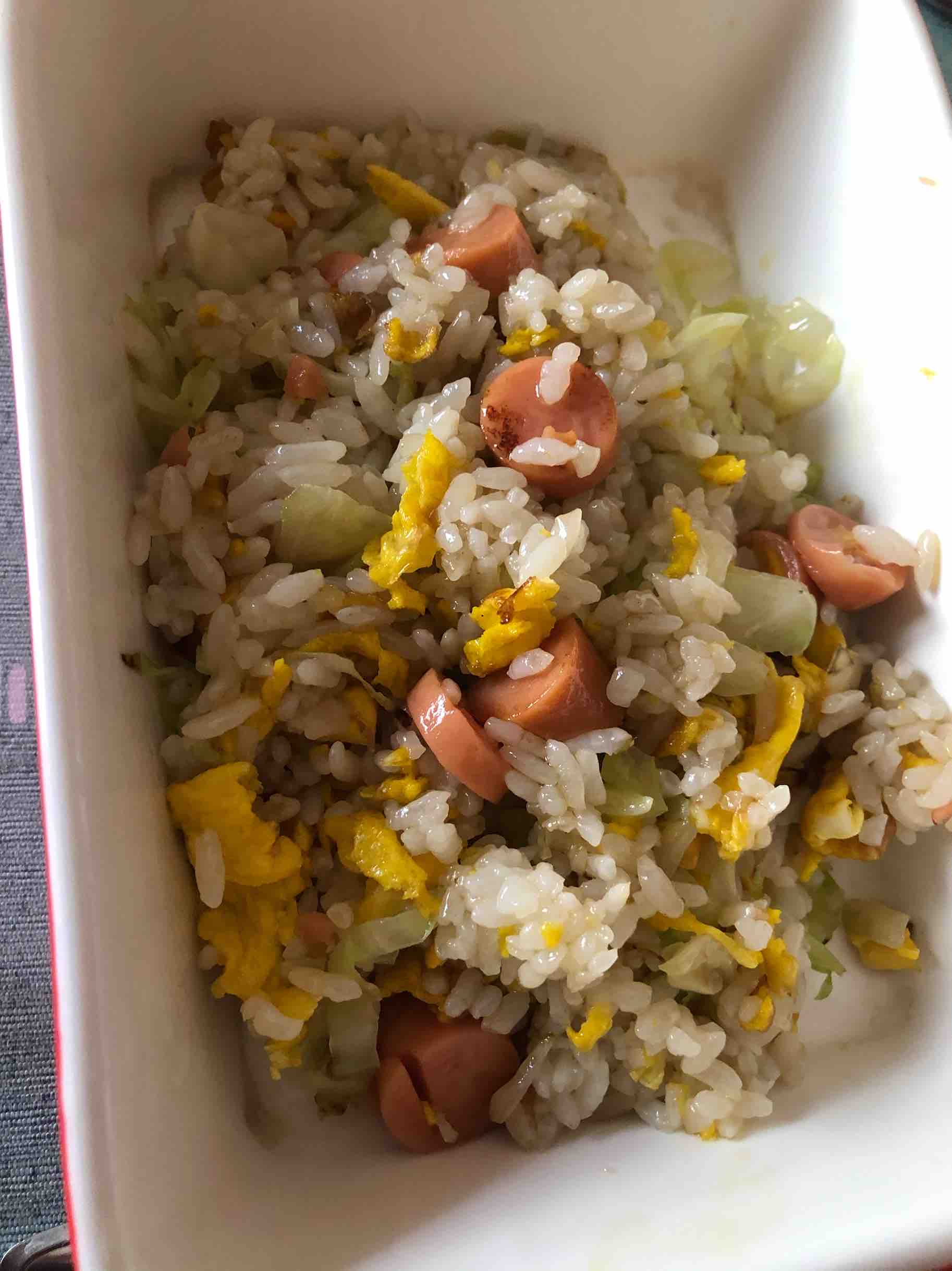 香肠蛋炒饭的做法步骤：9