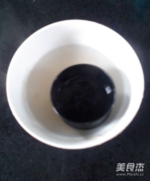榴莲慕斯杯的做法步骤:4