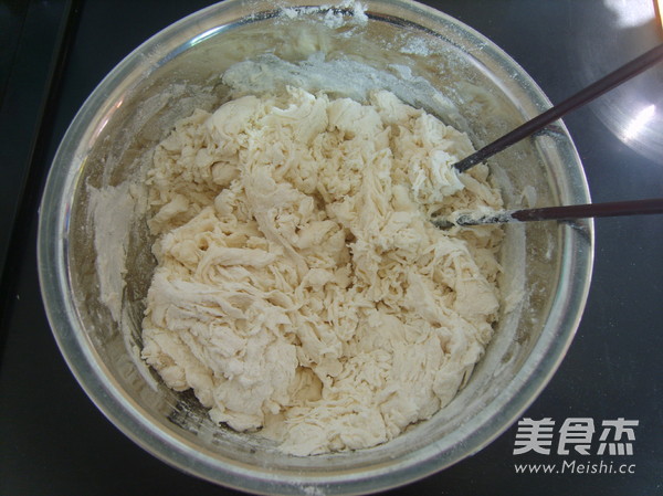 广式叉烧包的做法步骤:3