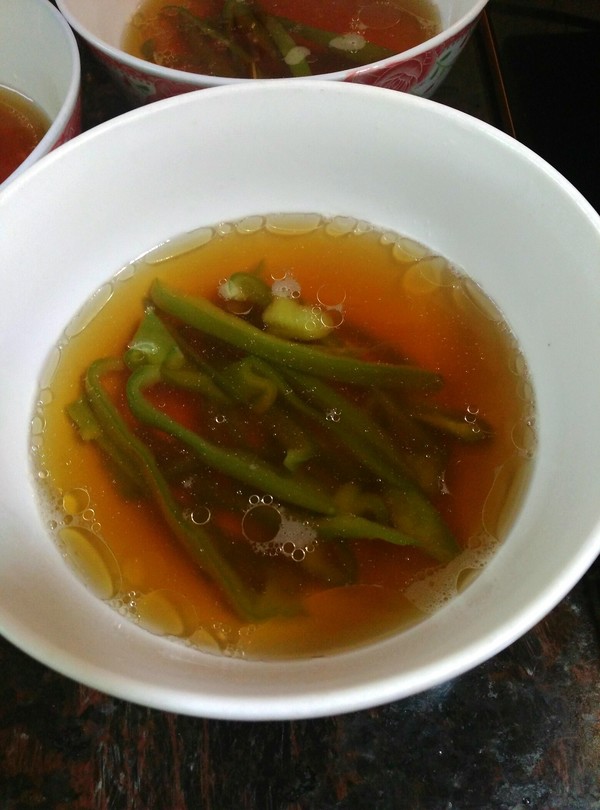 青椒煮面条的做法步骤：6