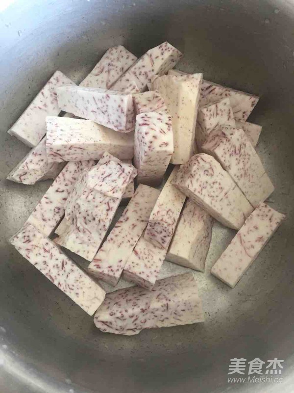 反沙芋头的做法步骤：1