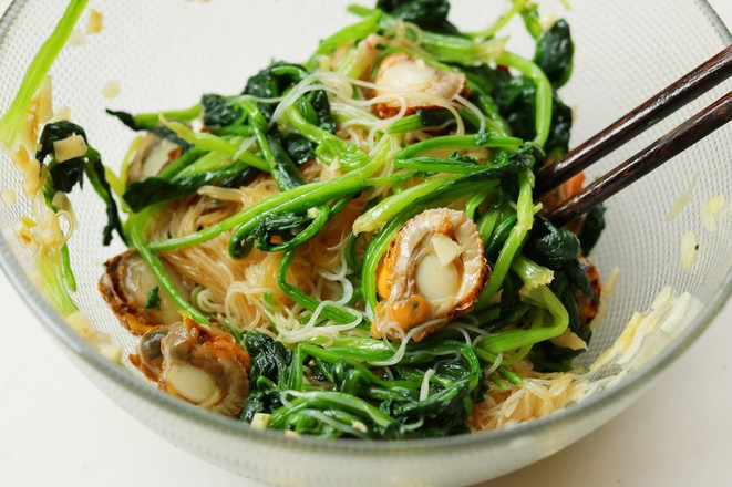 凉菜||菠菜粉丝拌扇贝的做法步骤:7