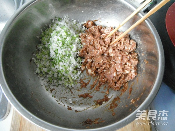 鲜肉鸡汤馄饨的做法步骤：4