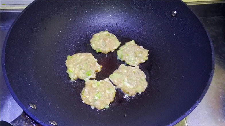 茄汁西葫芦鸡肉饼的做法步骤：13