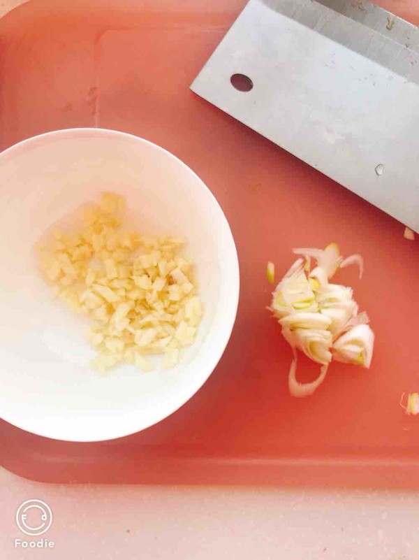 尖椒干豆腐的做法步骤:2