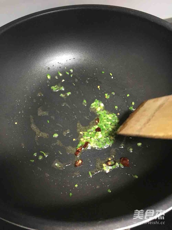 酸辣凉拌葛根粉的做法步骤:9