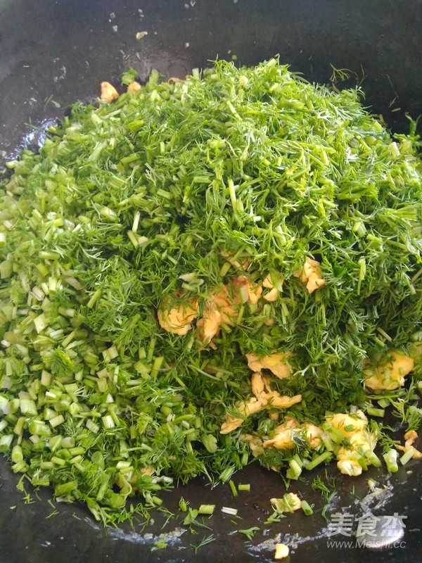 茴香鸡蛋包子的做法步骤:3