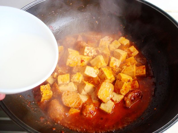 鱼丸烧豆腐的做法步骤:9