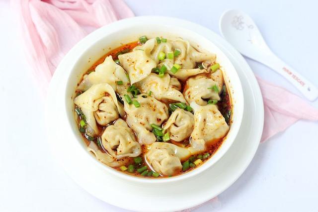 鱼肉馄饨的做法步骤:10