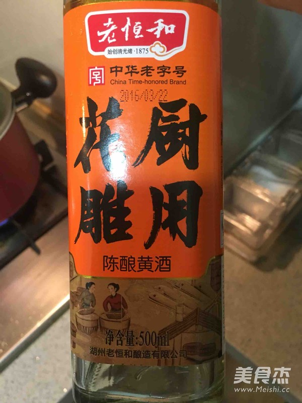 红烧肉上海本帮菜的做法步骤：2