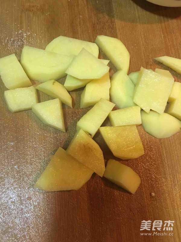 小鸡炖土豆的做法步骤:3