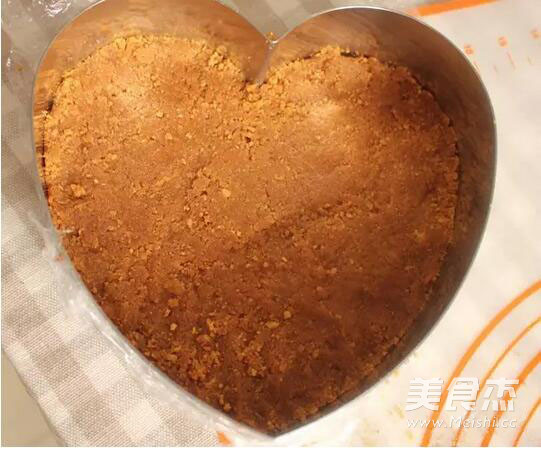 8寸心形芝士慕斯蛋糕的做法步骤：4