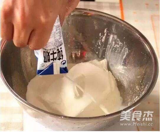 8寸心形芝士慕斯蛋糕的做法步骤：5