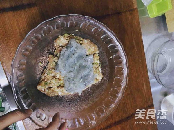 肉三鲜水饺的做法步骤：5