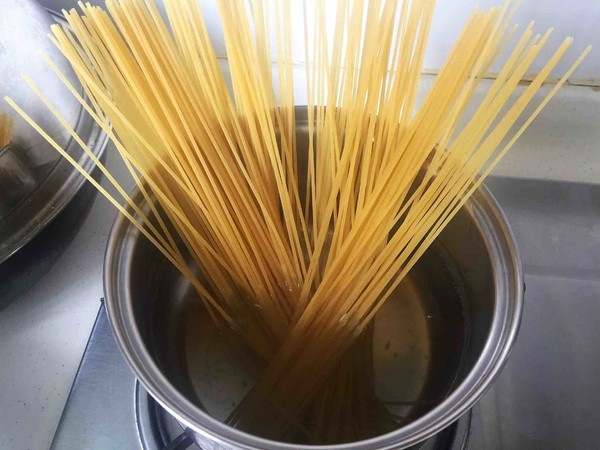 番茄肉酱意面的做法步骤:16