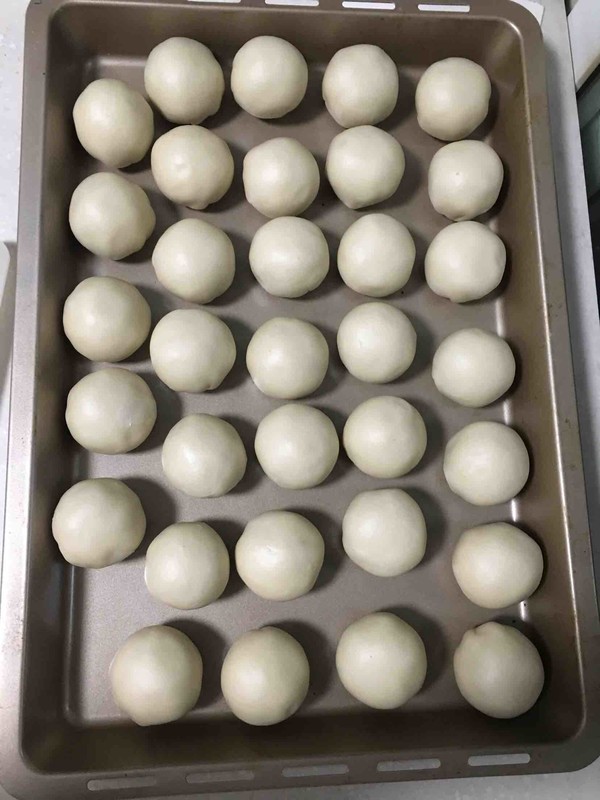 蛋黄酥的做法步骤:19