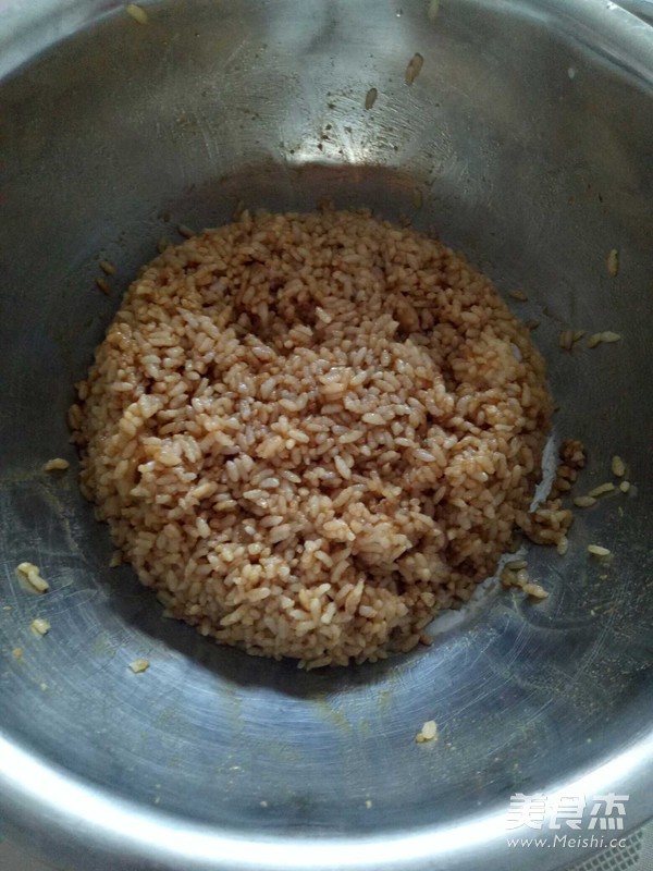 蔬菜蛋炒饭的做法步骤:7
