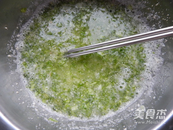 小白菜豆渣煎饼的做法步骤：4