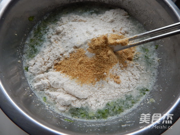 小白菜豆渣煎饼的做法步骤：7