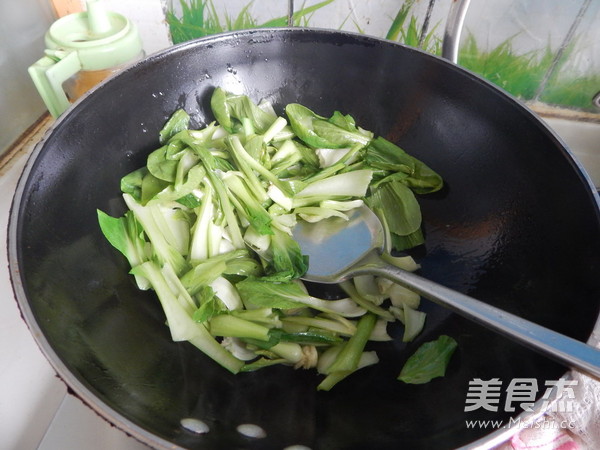 油菜烧豆腐的做法步骤：3